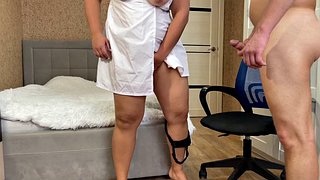 Hijab nurse with big boobs treats patients with her pussy