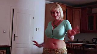 Sophie Mei taniec brzucha sophie mei taniec brzucha: duże cyce, blondynki i porno na Bongacams