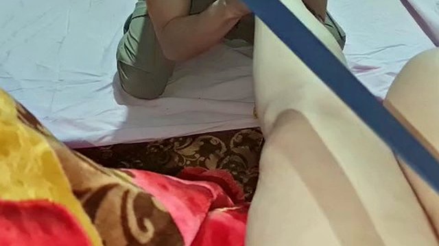 il marito cornuto lecca e adora i miei piedi