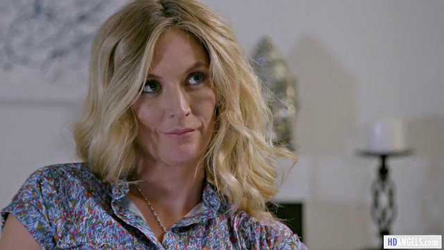 Teen Kenzie Reeves Fucks Between Mature Stepmoms Kendra James, Mona Wales