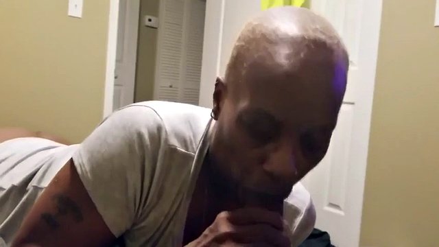Granny giving head