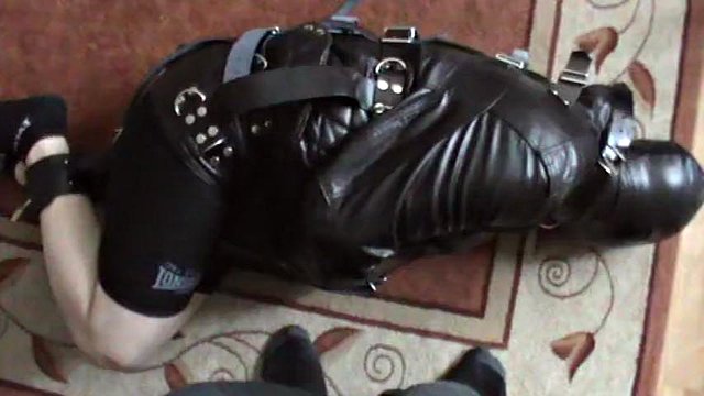 Time of spanking - moving in the straitjacket