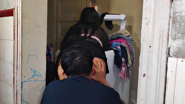I VISIT MY BROTHER BUT ONLY FIND HIS WIFE IN A SHORT SKIRT AND WE END UP FUCKING (REAL)