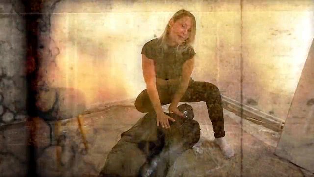 DeesseJulia Binds Painter in Tight Socks for Foot Masturbation