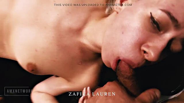 Zafira Lauren 的意大利中出女牛仔騎行