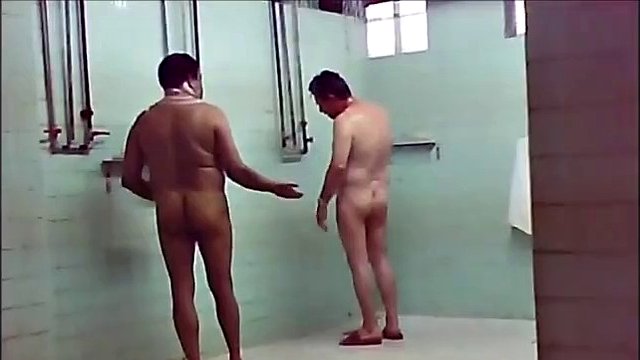 SAUNA NU HOMMES 2