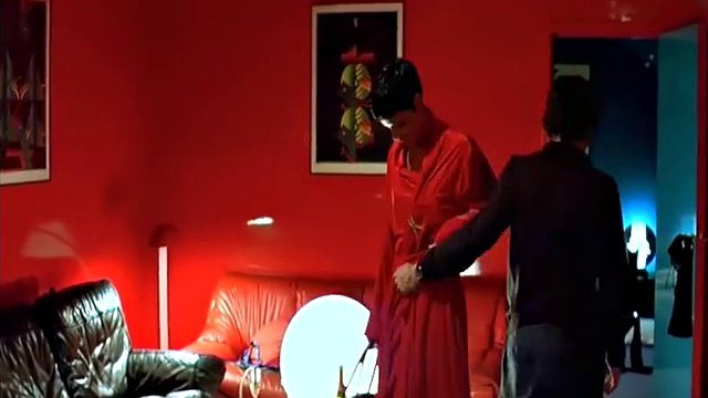 Omahyra Mota showing her hot naked body in mainstream movies