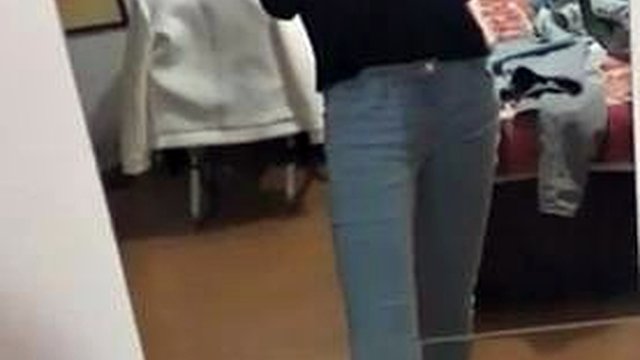 chinese femdom Ballbusting