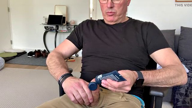 I talk about jerking-off with a circumcised cock, vs. uncut cock. JOI - Jerk Off Instructions, in my jeans, boxers