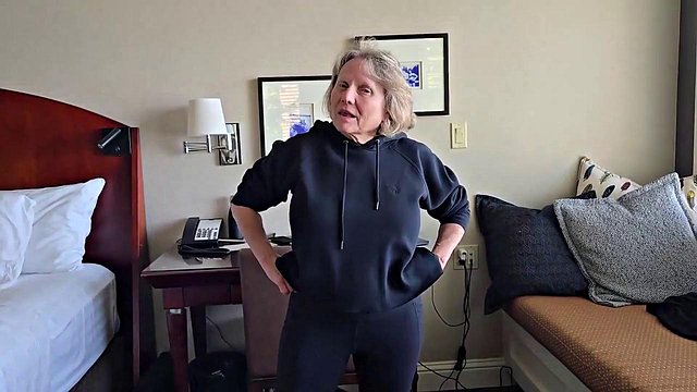 MarieRocks Big Tits Vibrator Orgasm