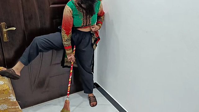 Desi Maid caught and fucked very hard when she inserts a broom in her big ass