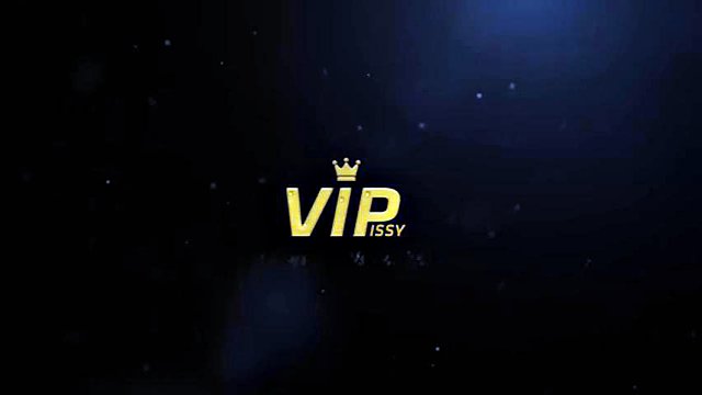 Bitchy Boss používá její PA pro piss potěšení