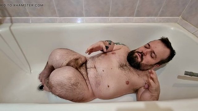 The midget pissed himself and then came