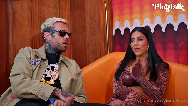 Lena the Plug and Savannah Bond in a threesome talk show