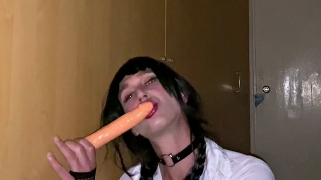 Sissy solo