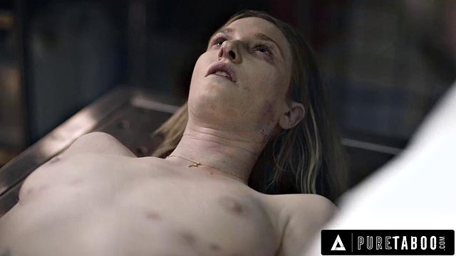 PURE TABOO Embalsamador solitário e deprimido Tommy Pistol fantasia com a misteriosa Jane Doe