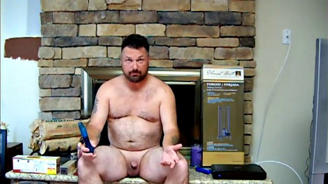 luvbennude oyuncaklarla oynuyor .... daha fazla