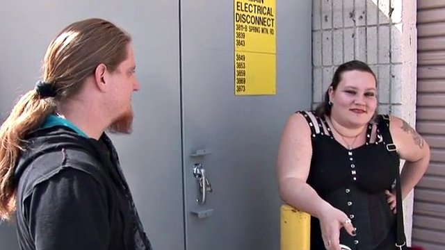 Horny BBW Menoly gets her pussy licked