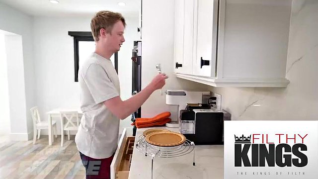 FILL UP MY MOM - Busty Step Mom CeCe Mecta Pounded Hard by Jimmy Michaels