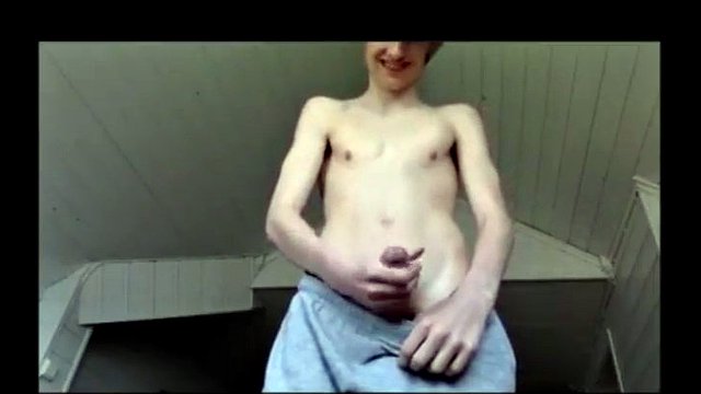 rubio delgado sin cortar dinamarca web twink