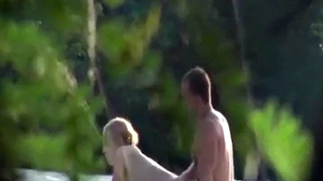 Pareja nudista follando en la playa (polla grande, polla grande, polla grande, polla grande, polla grande, polla grande, polla grande)