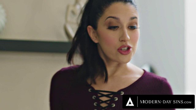 Brunette Teacher Alex Coal พบกับ Tyler Cruise และ Sophia Burns สำหรับ Wild Student-Teacher Th