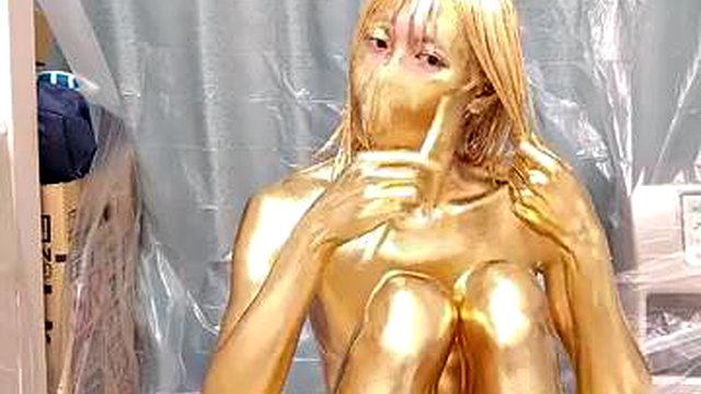 GOLD Body Paint
