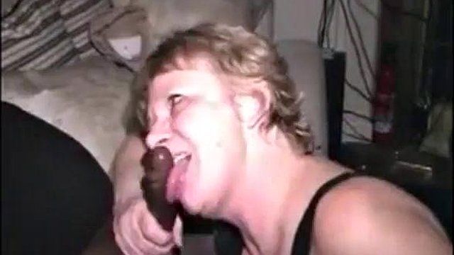 Hungry grandma bbc: Blowjob, Milf & Big Dick Porn