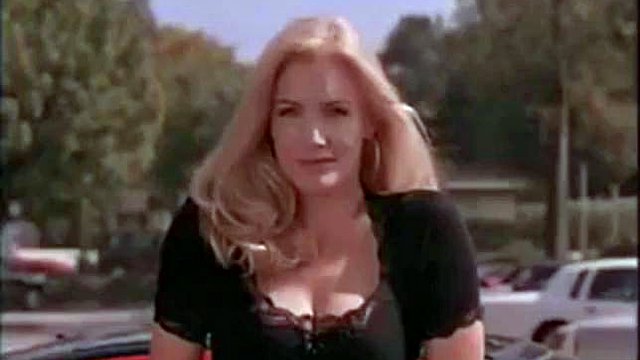 Esposa tomándolo para el equipo: Tetas Grandes, Eporner & Milf Porn