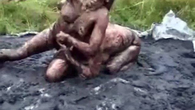mud catfight