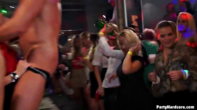 PARTY HARDCORE 76 (INCOMPLETE): Big Tits, Big Ass & Blowjob Porn