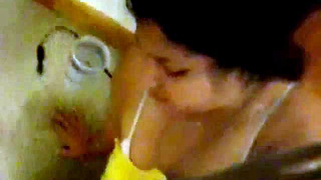 Hottie Sucking Her Hubby Cock