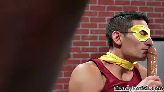 Masked jock doggystyled by BBC lover