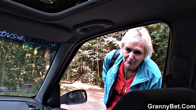 70-Year-Old Big-Tits Granny Pounded Roadside