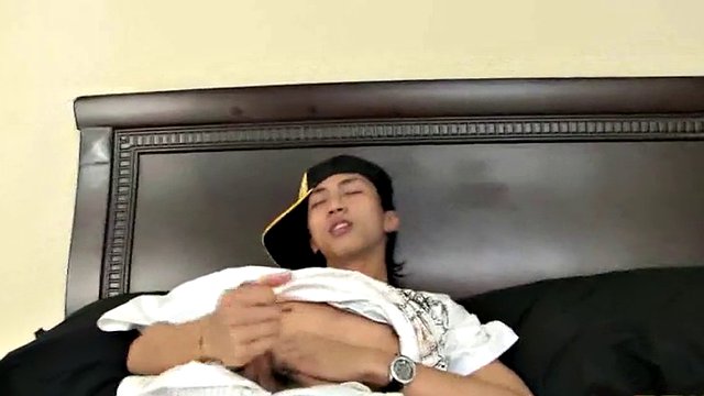 Chinese Gay Boy!