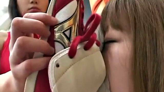 Japanese Lesbian Footsmell: Fetish, Lesbian Feet & Xnxx Porn