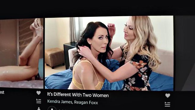 GIRLSWAY - الحنين إلى الوطن جيليان جانسون يحصل على مفاجأة عيد الميلاد كس الأكل من GF كارلا كوش - جزء 2