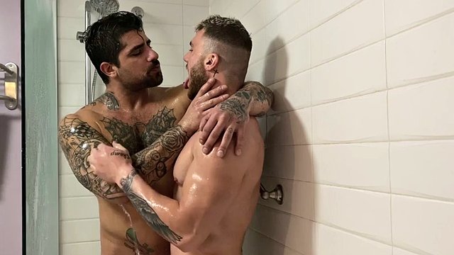 William Seed and Ryan Bones in the shower - part 1