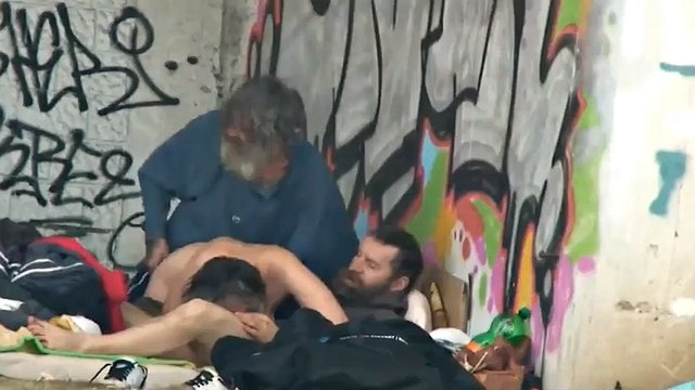 Pure Street Life Homeless threesome having sex in public