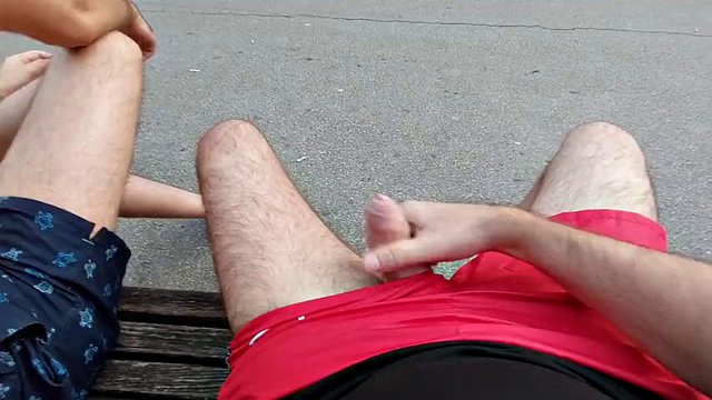 Relaxing in the park with a new friend (some masturbate, pee, flash)
