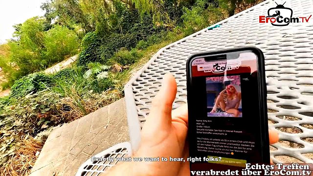 Kitty Ann and Kitty Kim Give Blowjobs on Real Date