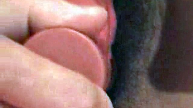 34 year old married woman, vibrator, handcuffs, blindfold, first expansion (for enthusiasts)