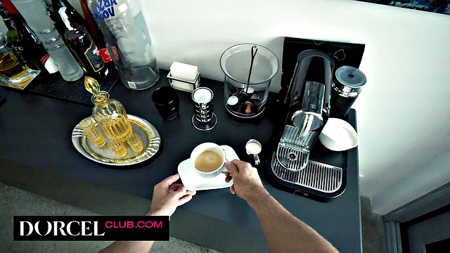Clea Gaultier's French Morning Blowjob