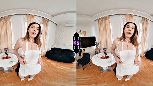 Emily Fingering in Lingerie