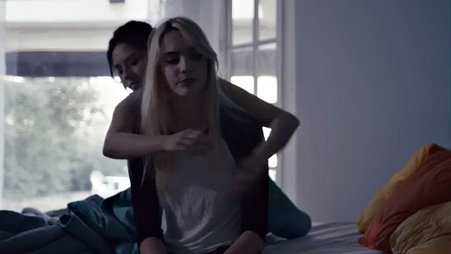Dövmeli lezbiyen bebek hoşlanır 69 ile ona kız arkadaş sonra yalama