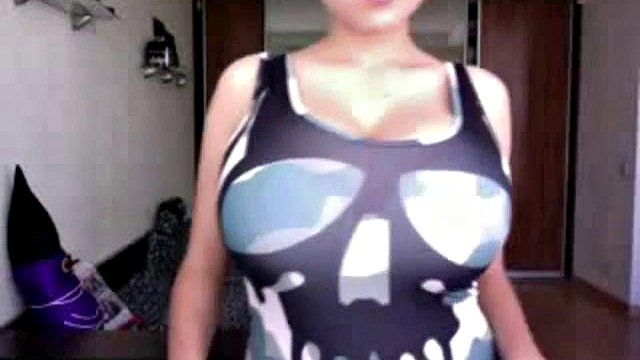 Amazing Boobs: Big Tits, Amateur & Chaturbate Porn