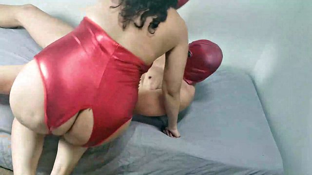 Thick Cock Fills Wife's Huge-lipped Pussy in Crotchless Red Lingerie - Intense Creampie Ride