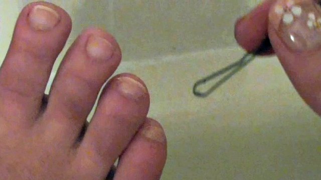 Toe Cleaning with Princess Bridgette
