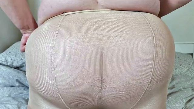 bbw milf wife in pantyhose - amateur real homemade big tits round ass pantyhose